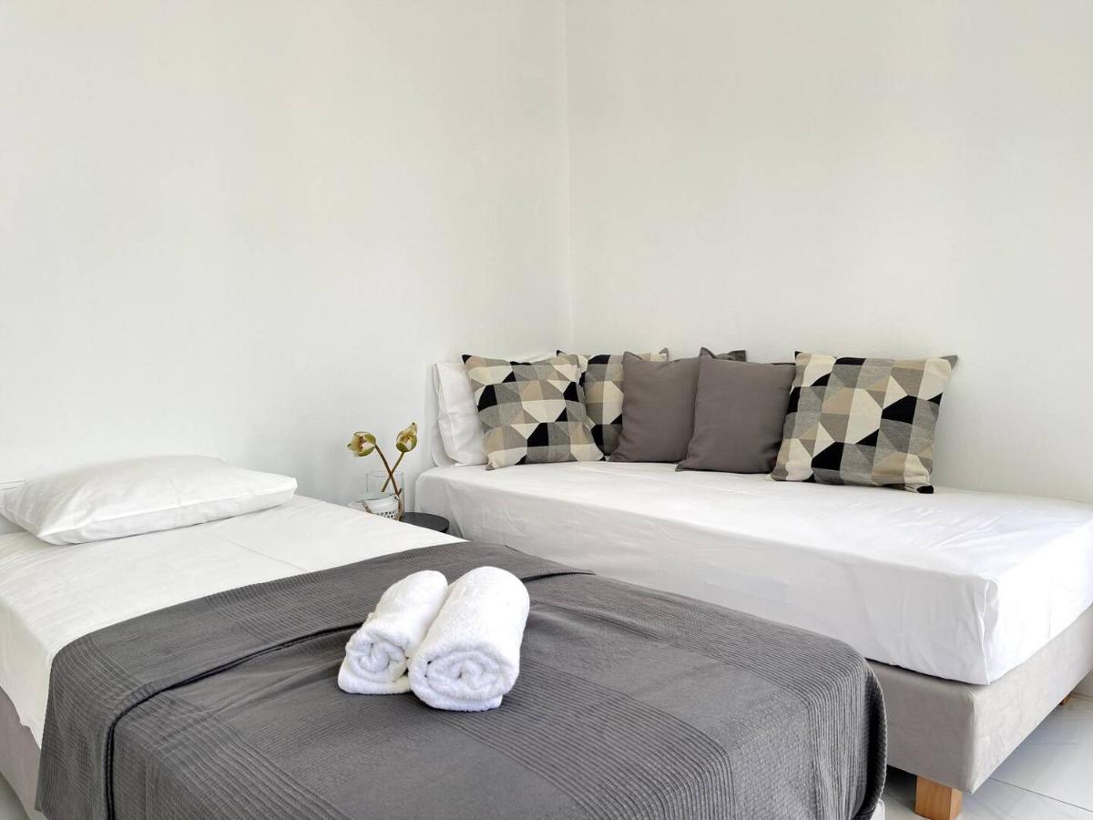 Mano'S Place Naxos City المظهر الخارجي الصورة